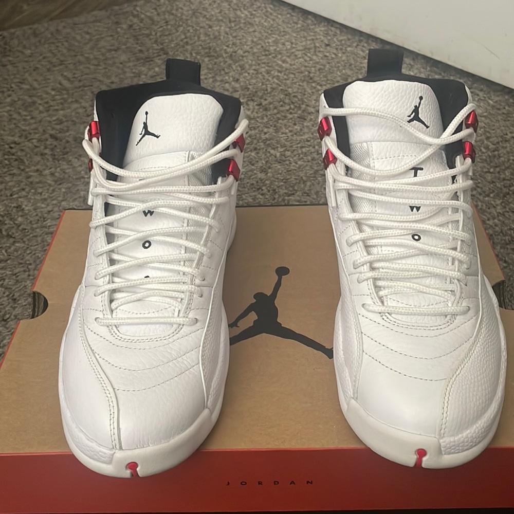 Air Jordan 12 Retro